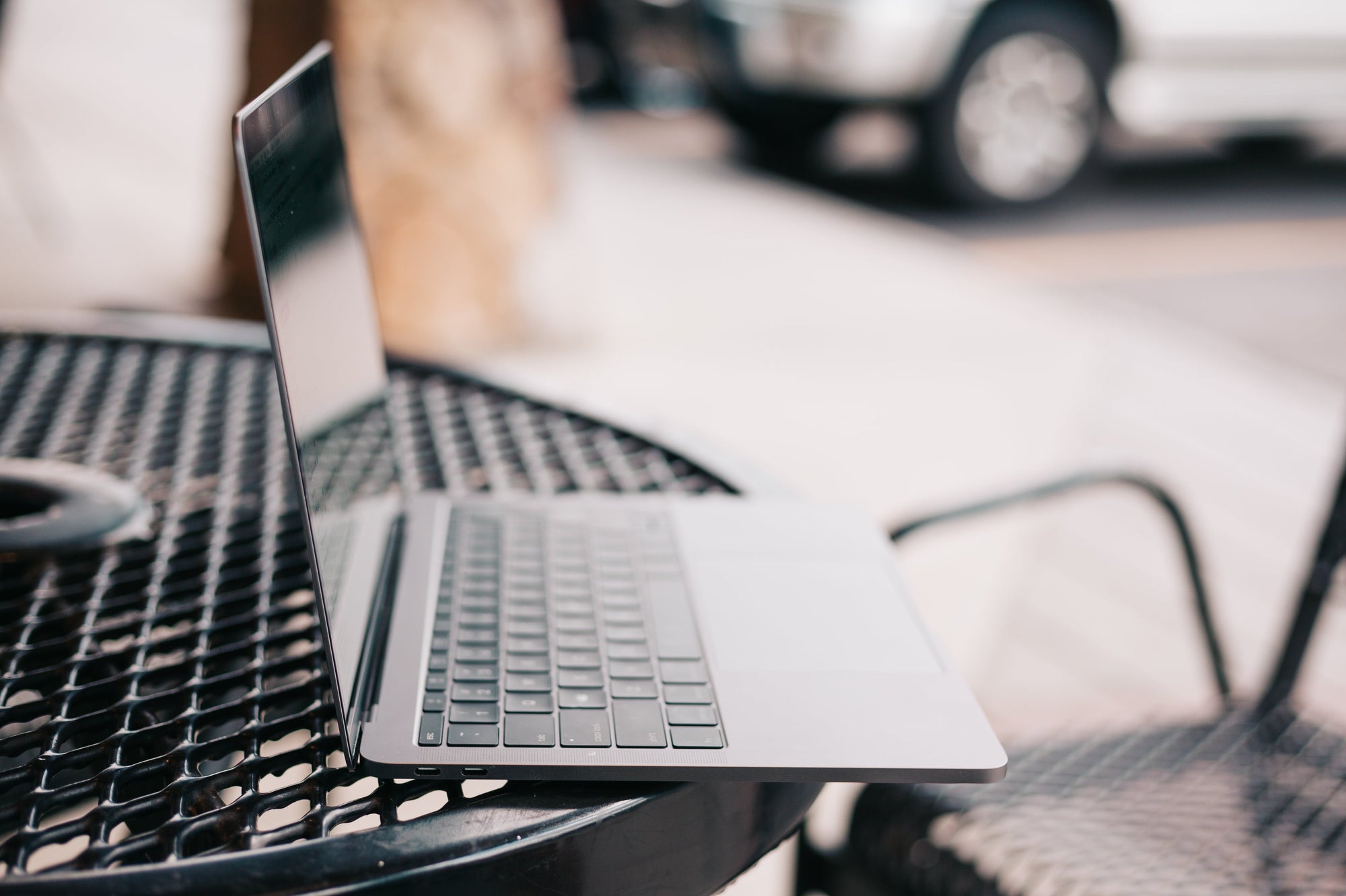 Laptops & Notebooks